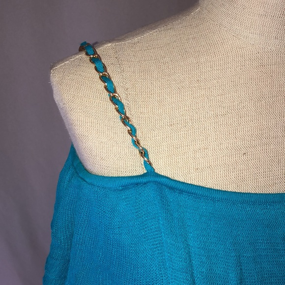 Teal ruffled tank top - Picture 2 of 5